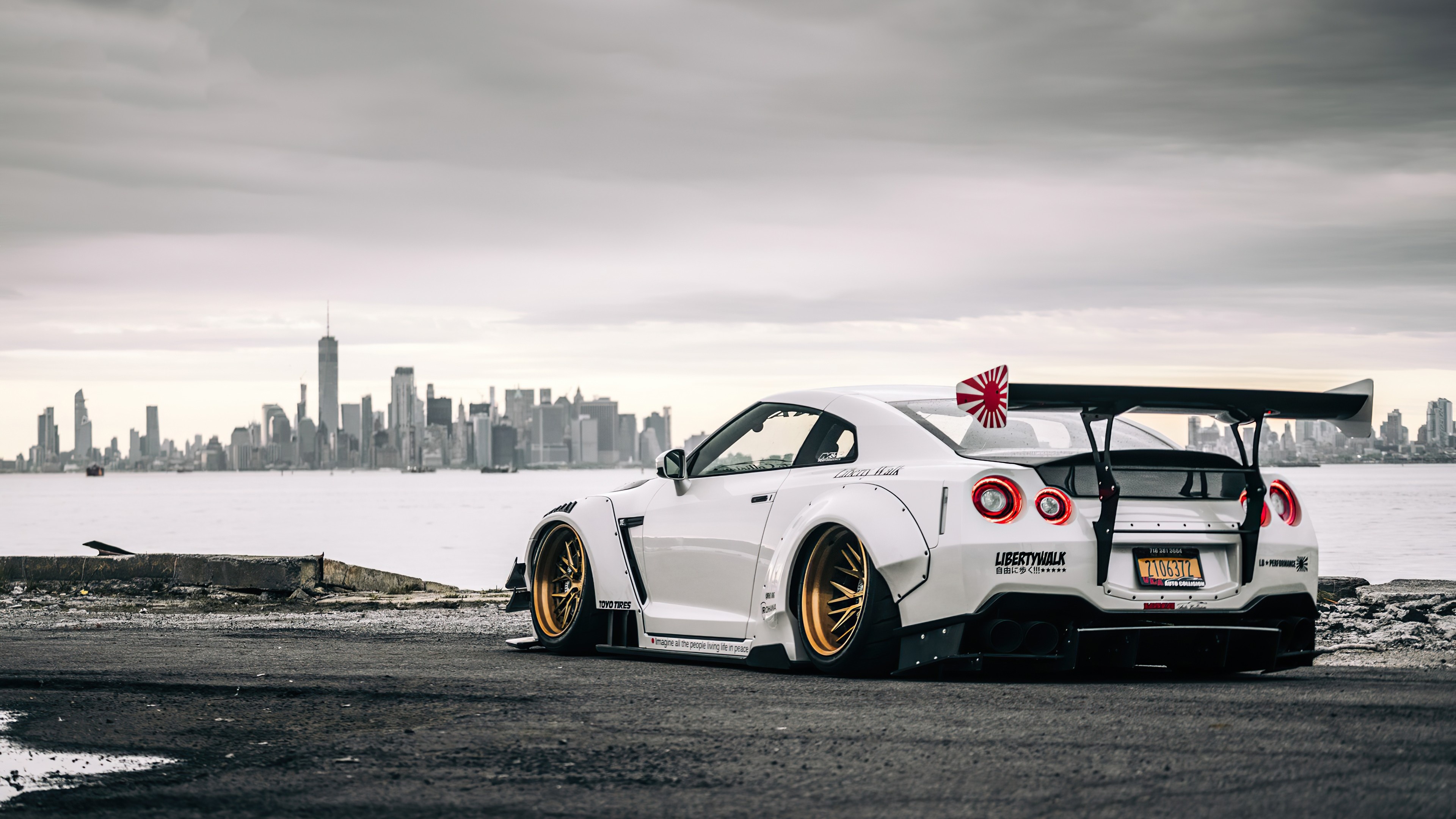 Nissan GTR